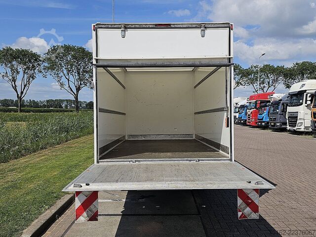 Bőrönd IVECO DAILY 35C16 Bakwagen Laadklep