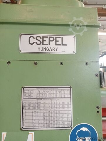 Radijalna bušilica Csepel RF50 / 1250
