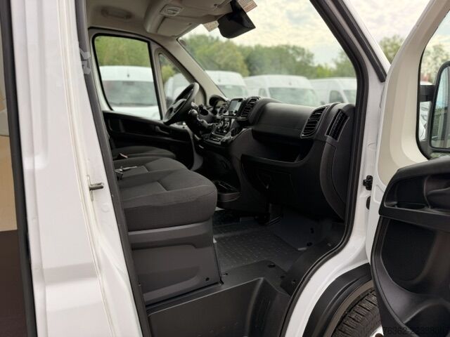 Augsta un gara furgona kaste Fiat Ducato L4H2 180 LED Kamera Klima