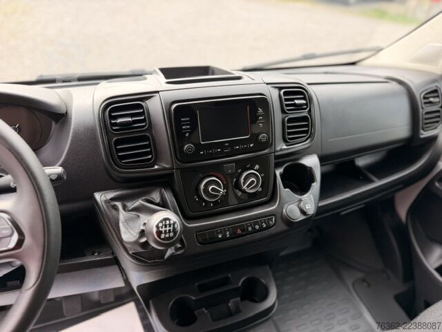 Augsta un gara furgona kaste Fiat Ducato L4H2 180 LED Kamera Klima
