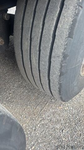 Nyitott ponyvás félpótkocsi KRONE SD STANDARD CURTAINSIDER,  PALETTENKASTEN, LIFTACHSE, MIETKAUF MGL.