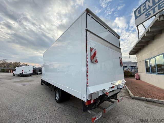 厢式货车 IVECO DAILY 70C18HA8/P BOX + SPONDA p. 5100