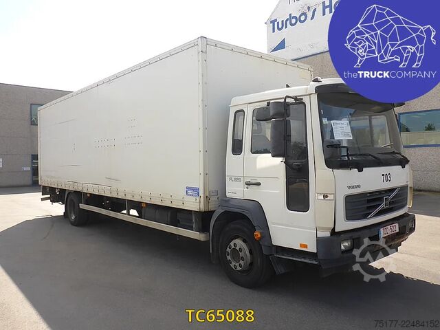 Kufor Volvo FL 220