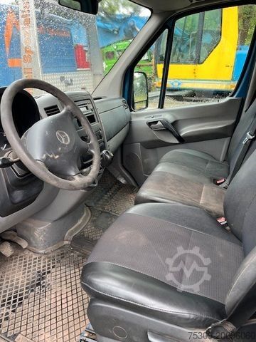 Pick-up sendibíll MERCEDES-BENZ Sprinter II Pritsche/DoKa 313 - MOTORSCHADEN -