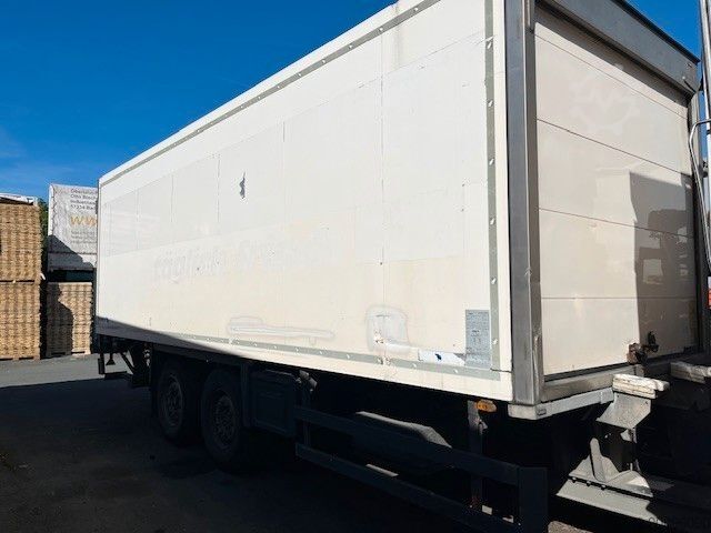 Chłodnia (samochód ciężarowy) MERCEDES-BENZ AXOR 2540 Friogo Luft / Luft & Retarder - UNFALL