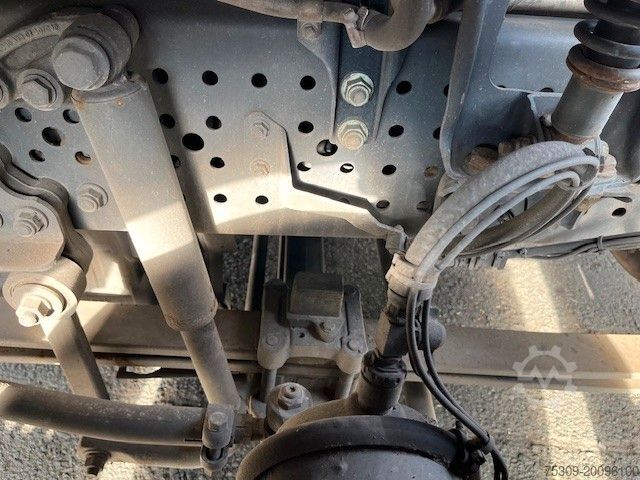 Tractora standard MERCEDES-BENZ Antos 1840 - Blatt/Luft -  Retarder - Klima