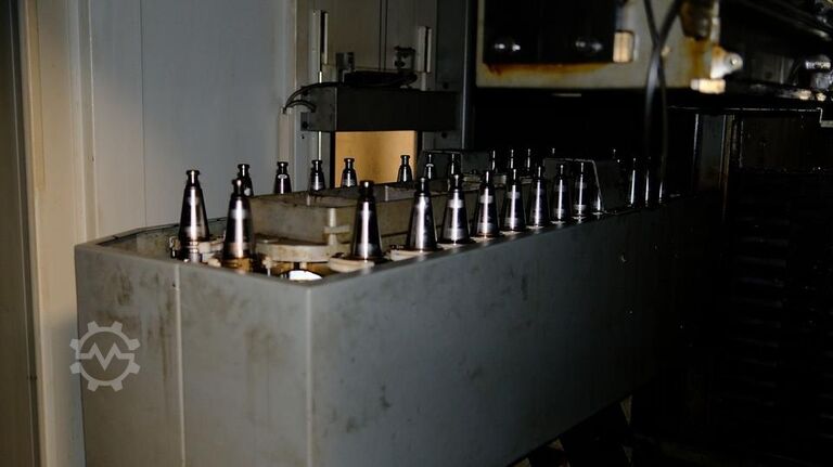 CNC machining center DMG Deckel Maho dmf220 linear