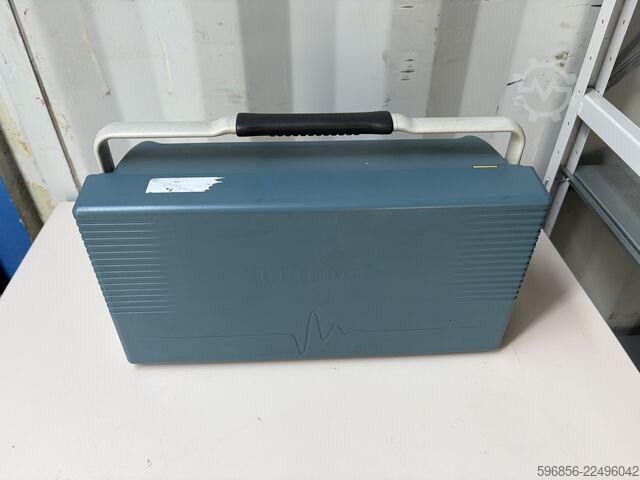 Měřicí systém Tektronix DPO 4032 Cyfrowy Oscyloskop 350 MHz 2,5 GS/s Sprawny Tektronix DPO 4032 Cyfrowy Oscyloskop 350 MHz 2,5 GS/s Sprawny