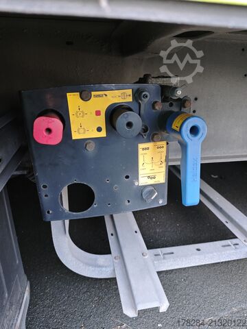 Semirremolque abierto con toldo Schmitz Cargobull S01 QuickSlide Liftachse Palettenanschl