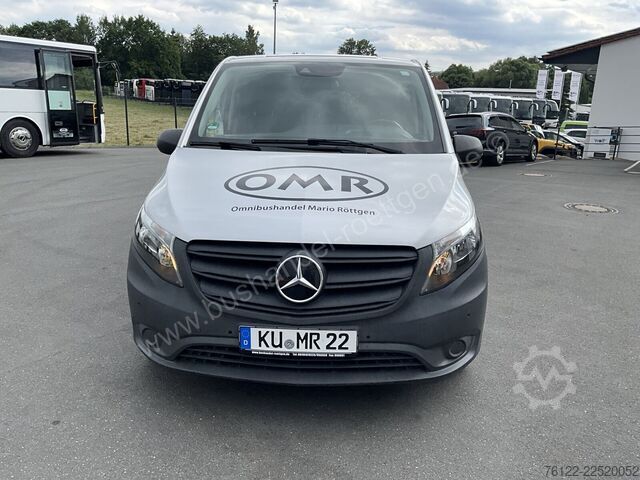 Transportasi penumpang Mercedes-Benz Vito Tourer