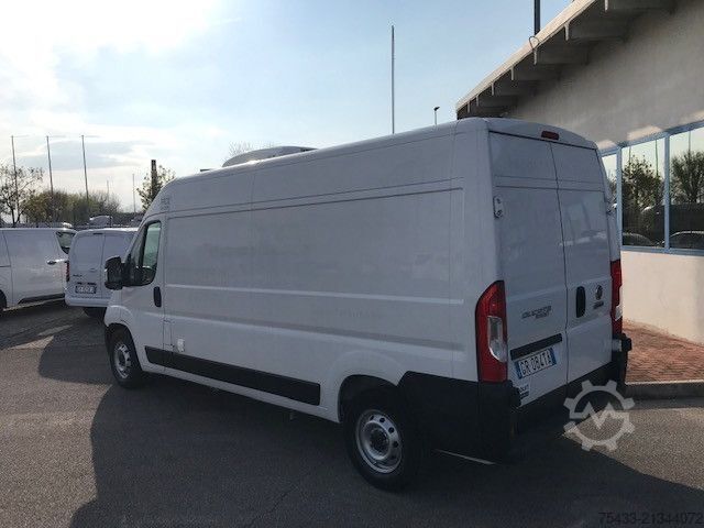 شاحنة بانل Fiat Ducato 35 LH2 2.2 mjt3 140cv ISOTERMICO + GRUPPO