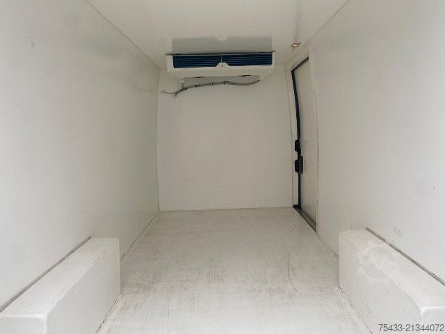 شاحنة بانل Fiat Ducato 35 LH2 2.2 mjt3 140cv ISOTERMICO + GRUPPO