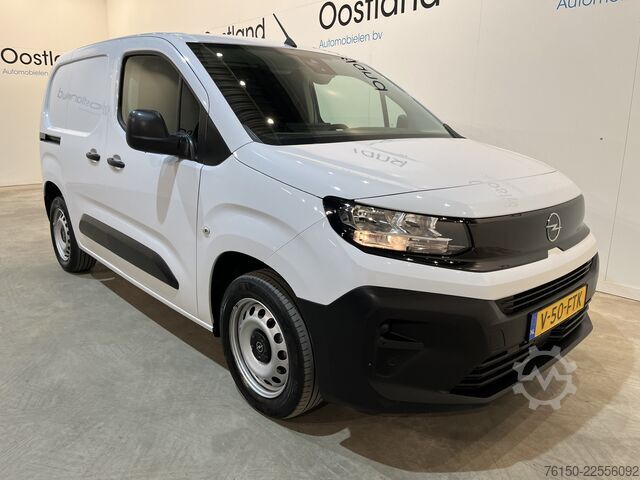 High-roof van Opel Combo 1.2 PureTech 110 PK L1 BENZINE / NIEUW MO...