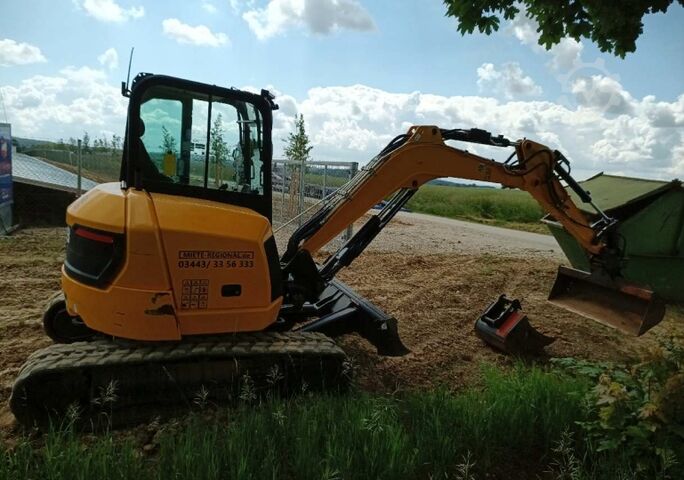 迷你挖掘机 JCB 50 Z2 Diesel 5t + 3 Löffel