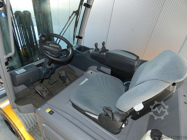 รถโฟล์คลิฟท์ไฟฟ้า 4 ล้อ Jungheinrich EFG S30 - 470 DZ