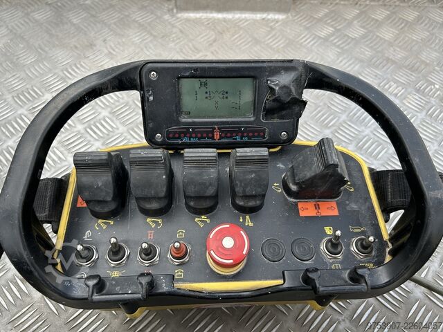 Platform kerja perayap Cela DT15 Spyder