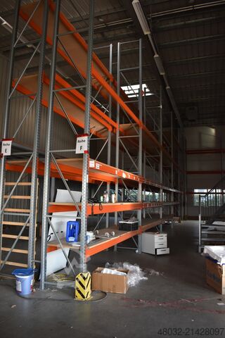 Depozit cu rafturi înalte Meta Multi Pal