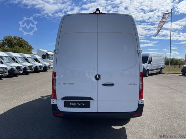 Xe van thùng kín MERCEDES-BENZ Sprinter 311 CDI KA /L2H2/3665/MBUX/KLIMA/KAMERA