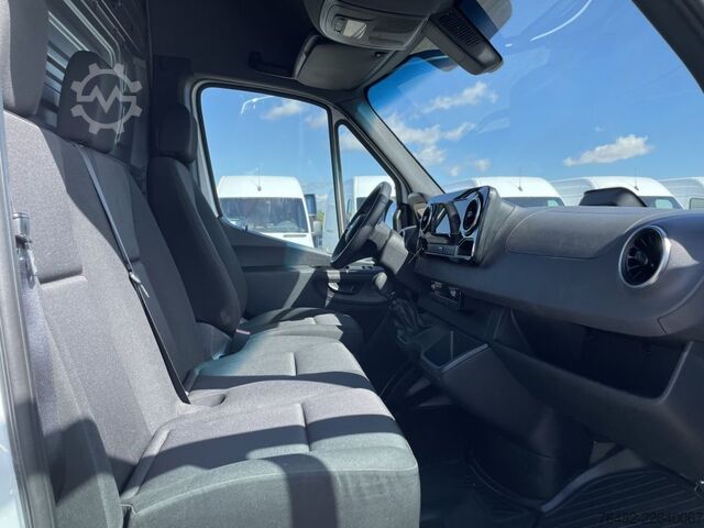 Xe van thùng kín MERCEDES-BENZ Sprinter 311 CDI KA /L2H2/3665/MBUX/KLIMA/KAMERA