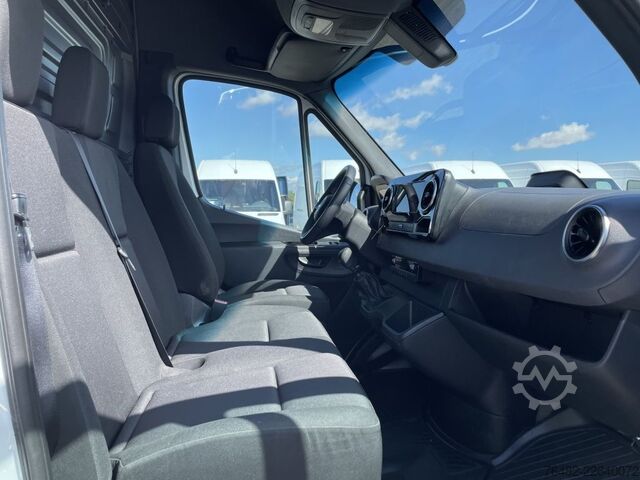 Xe van thùng kín MERCEDES-BENZ Sprinter 311 CDI KA /L2H2/3665/MBUX/KLIMA/KAMERA