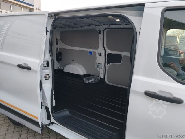 شاحنة بانل FORD Transit Custom Trail 320 L2 AWD Matrix AHK Navi
