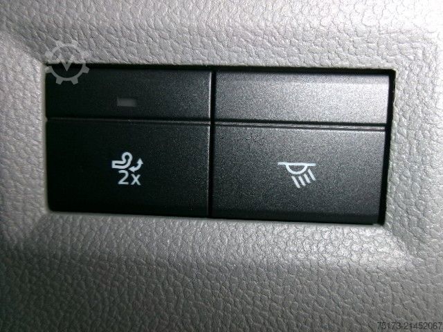 মিনিবাস FORD Tourneo Custom Bus 320 L2 Titanium X AWD Matrix