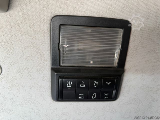 Camión de plataforma MERCEDES-BENZ Arocs 2648 6x4 3 Achs Pritsche Retarder