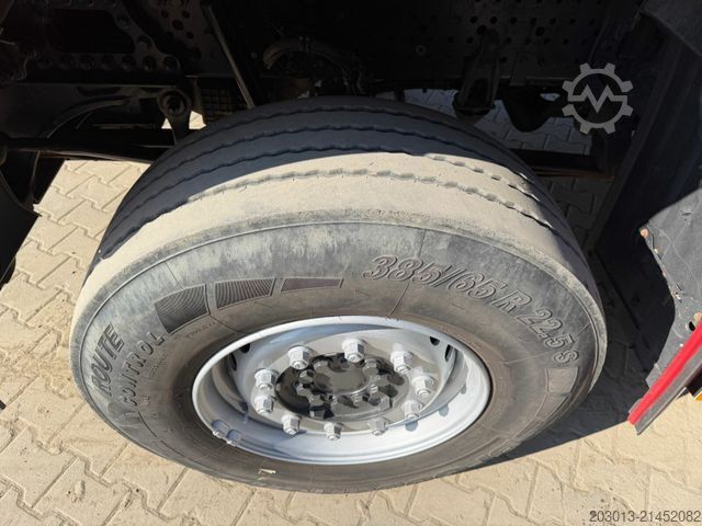 Camión de plataforma MERCEDES-BENZ Arocs 2648 6x4 3 Achs Pritsche Retarder