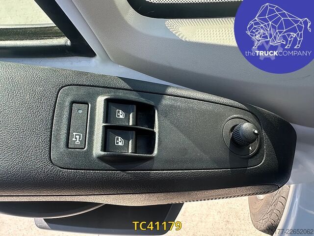 Ανατρεπόμενο φορτηγό Peugeot Boxer 2.2 HDI