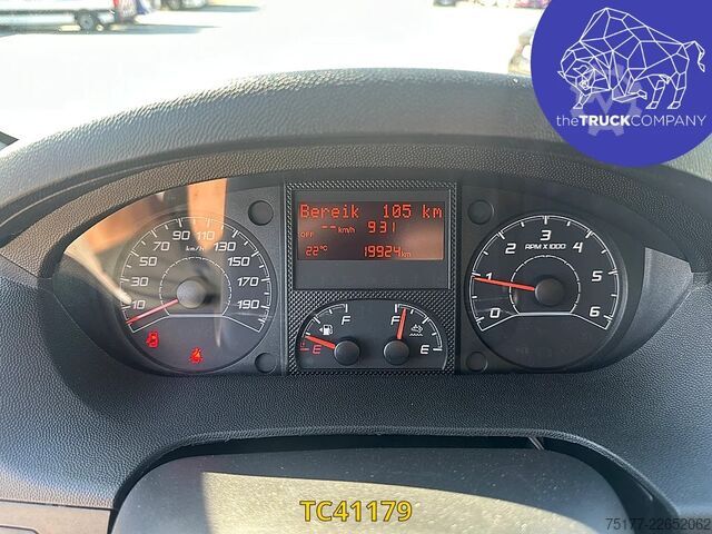Ανατρεπόμενο φορτηγό Peugeot Boxer 2.2 HDI