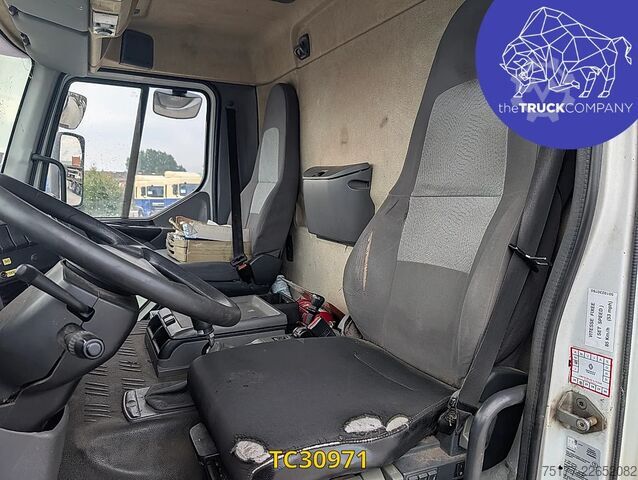 Kamion cisterna Renault Premium 270