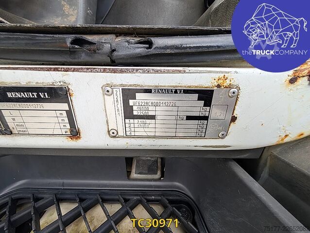 Kamion cisterna Renault Premium 270