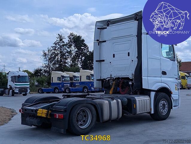 Standart-SZM Mercedes-Benz Actros 1848
