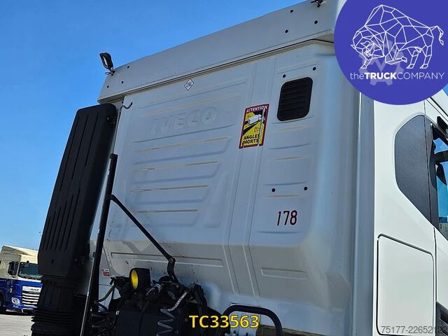  Iveco S-Way 460