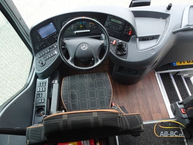Motor coach MERCEDES-BENZ Tourismo RHD-M - 57 Sitze EURO 6