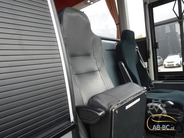 Motor coach VOLVO B9R Berkhof 55 Sitze EURO 5