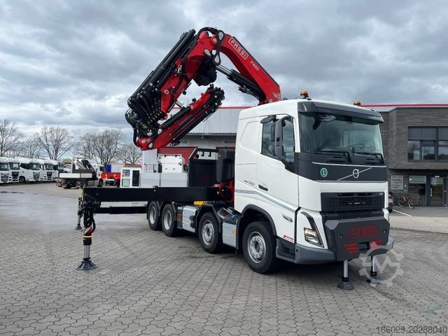 Кран, змонтований на вантажівці VOLVO FH 500 8x4 Kran F820 RA2.27 Jib & Winde Sofort