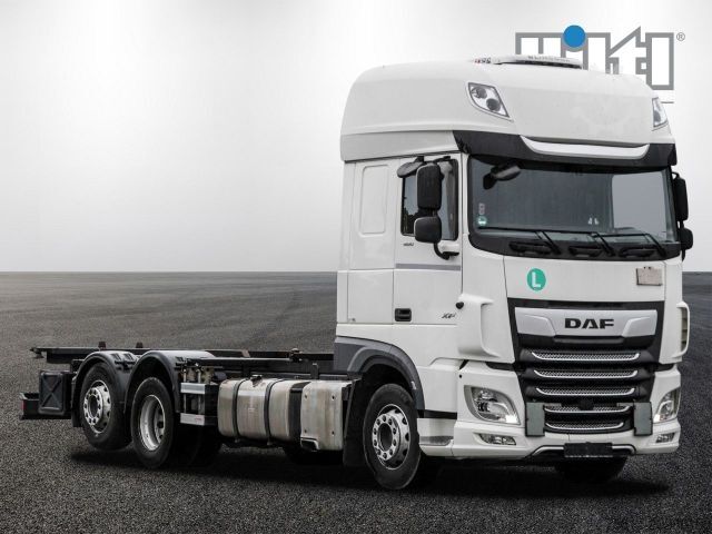 Camión con caja móvil DAF XF 480 FAN SSC BDF C715/745 + INTARDER + 2x TANK