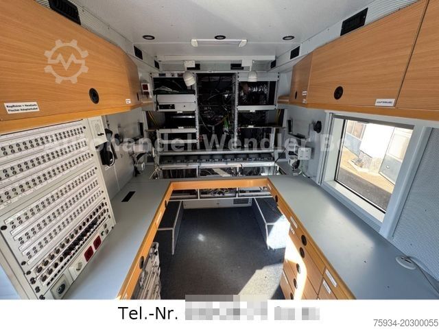 Aukštas mikroautobusas MERCEDES-BENZ Vario 818D Diffsperre/Klima/Standh/Luftfed Euro4