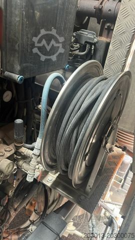 Pritaikytas furgonas MITSUBISHI Canter FUSO Kehrmaschine BROCK SL140 4 m³