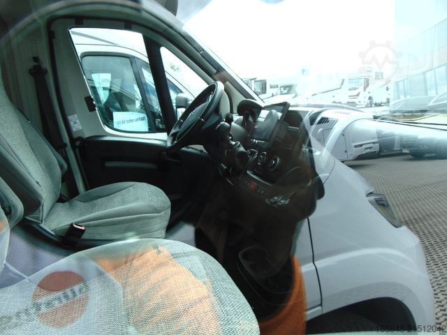 Kamper kombi PÖSSL 2 Win R Plus 165 PS Heavy - schöner Schaden