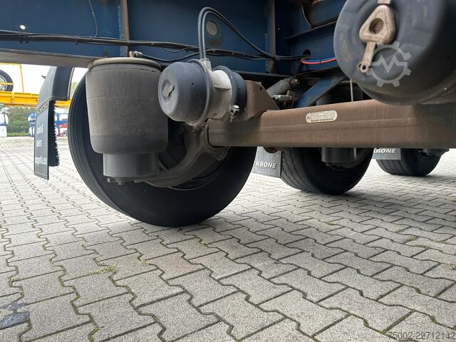 Transport av containrar Krone stack of 3x 2013/2014 KRONE 40FT/45FT chassis /...