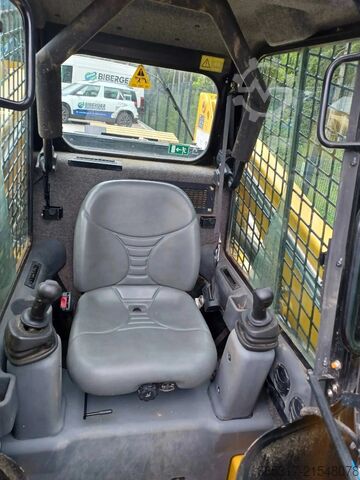 Kompaktné nakladače Gehl RT 165