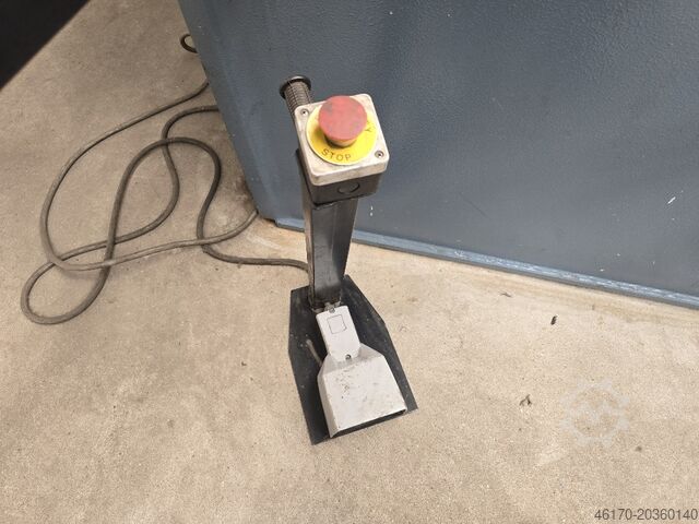 Cisaille guillotine hydraulique Durma VS 3010