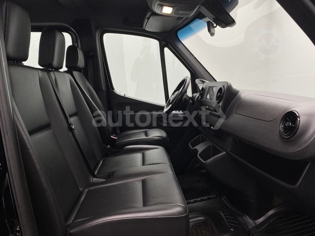 Pick-up furgonas MERCEDES-BENZ Sprinter 319 DoKa Aut. * V6 * 7-SITZE+AHK 2,8t