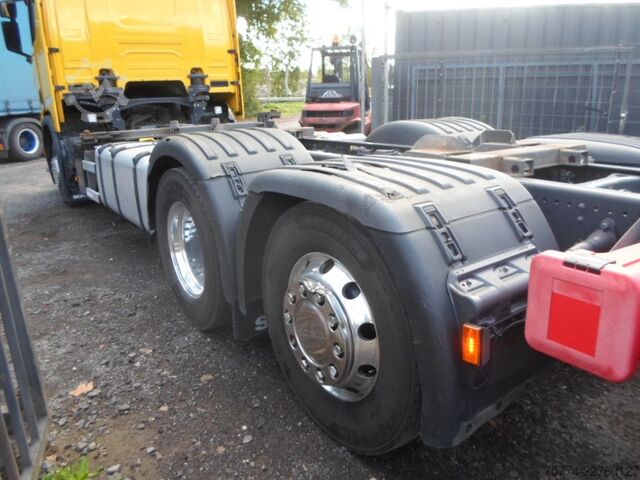 Autocamion cu caroserie interschimbabilă SCANIA R 410/ BDF/ Lenkache/Retarder