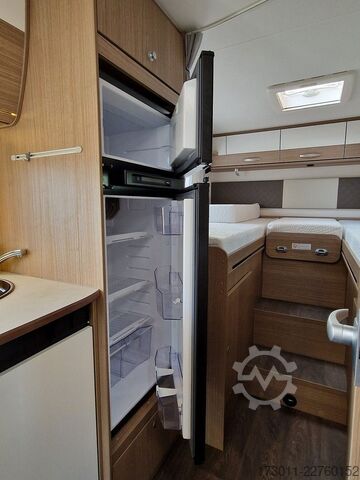 קמפר חצי-אינטגרלי CARADO T337 PRO 140PS Automat