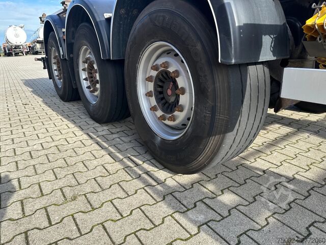 Transporte de contentores Van Hool 20FT/30FT ADR CHASSIS / empty weight: 3.500kg /...