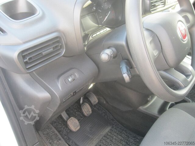 Duba panelată FIAT DOBLO'