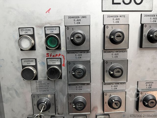 Hidrolik pres Loire Gestamp 2500-600-200/50